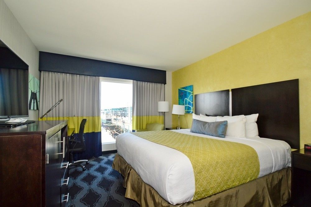 Best Western Plus Laguardia Airport Hotel New York Bilik gambar