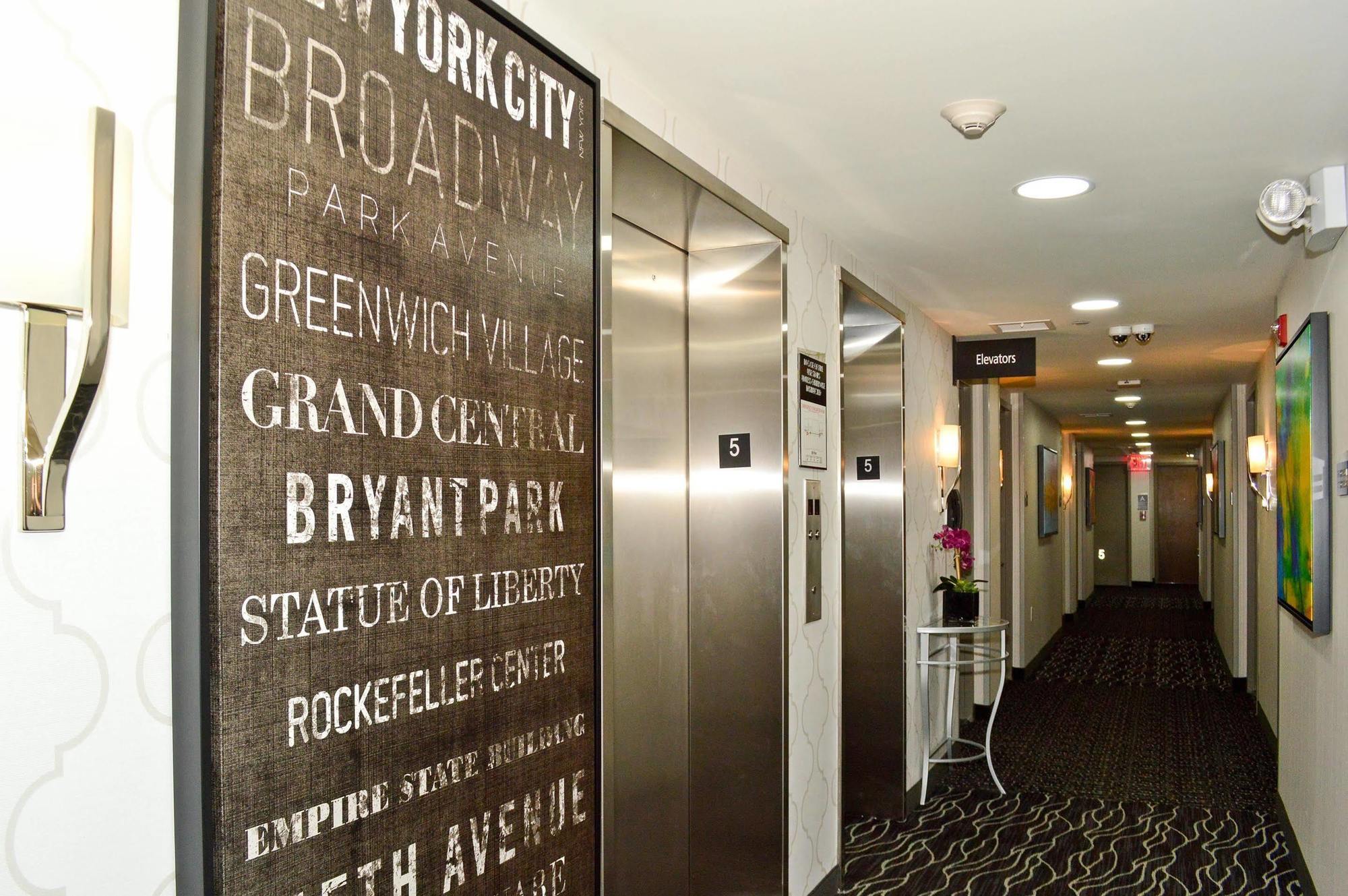Best Western Plus Laguardia Airport Hotel New York Dalaman gambar